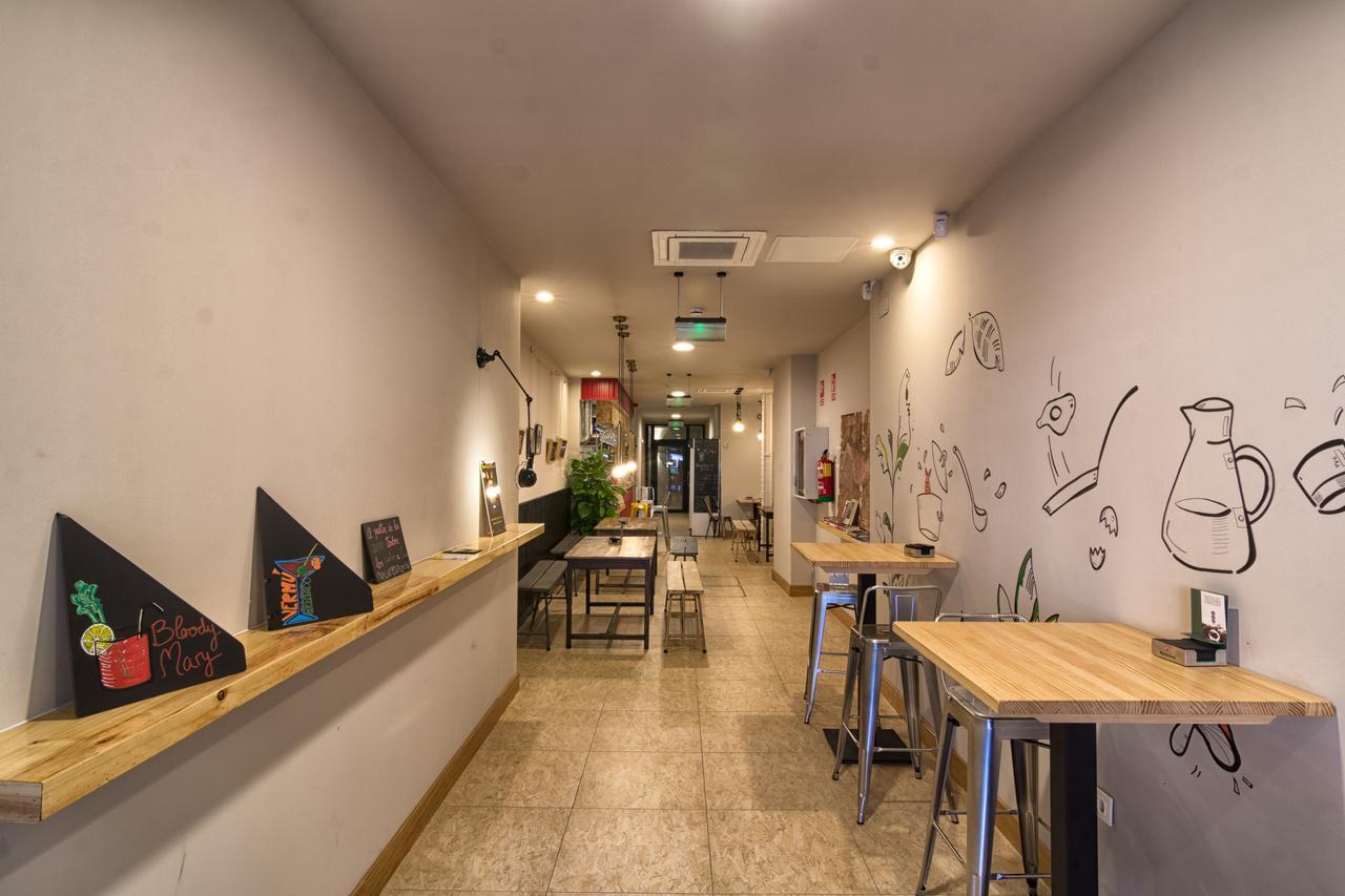 Egunon Bilbao Hostel Экстерьер фото